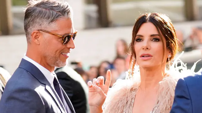 Sandra Bullock and Bryan Randall pictured at the Ocean's 8 premiere in 2018