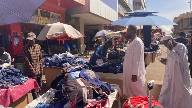 شارع وسط الخرطوم