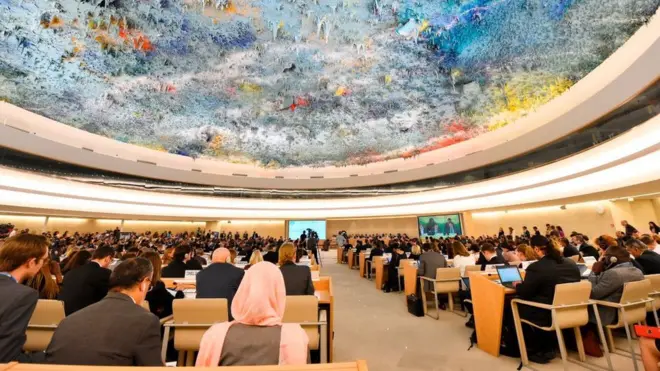 Все эти люди борются за права человека. Три раза в году