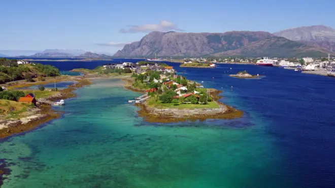 කයිස්ට්රික්ස්වියන්: මිහිමත වඩා ආකර්ෂණීයම මාර්ග සංචාරයද?