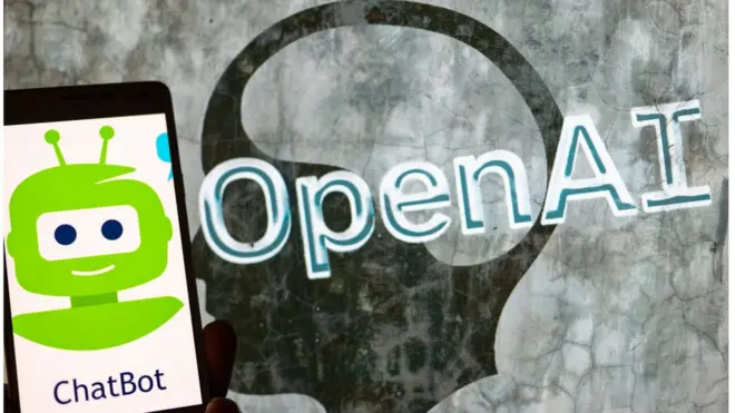 رسم توضيحي لشعار أوبن أيه آي وهاتف محمول عليه صورة روبوت وكتب بأسفلها "تشات بوت"