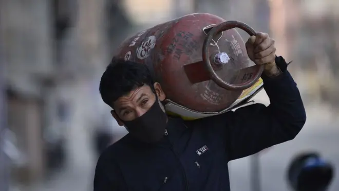 खाना पकाउने ग्यास