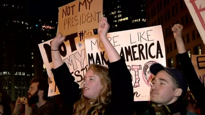 После выборов президента Америка оказалась глубоко разделенной страной