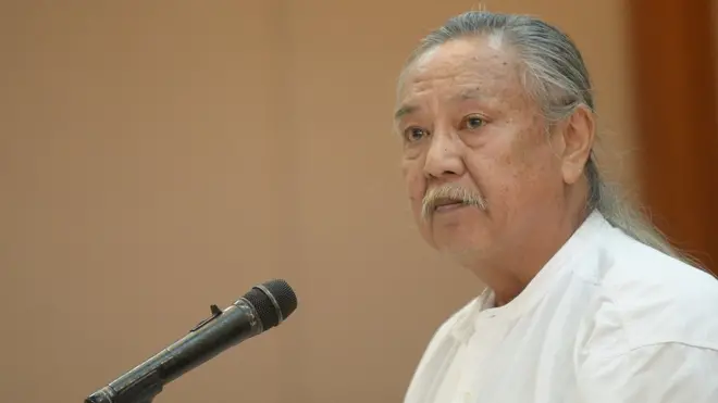 ดร.เสกสรรค์ ประเสริฐกุล อดีตคณบดีคณะรัฐศาสตร์ มหาวิทยาลัยธรรมศาสตร์ และอดีตผู้นำนักศึกษาเหตุการณ์ 14 ต.ค. 2516