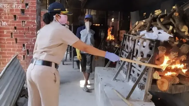 पुलिस ऑफिसर संध्या शिलवंत