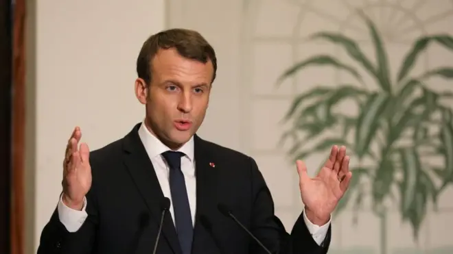 president Macron bin dey di 5th AU-EU summit 2017 wey happen for Abidjan