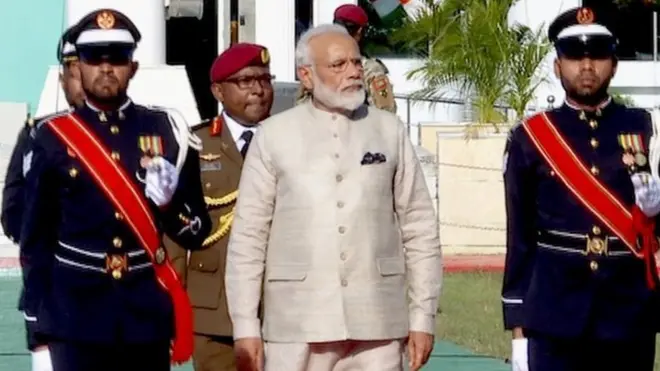 नरेंद्र मोदी