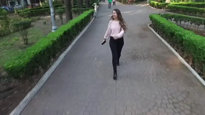 Nina ima 2,7 miliona pratilaca