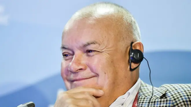 Дмитрий Кеселев уверяет, что отказ ведущих рэперов его совсем не огорчает