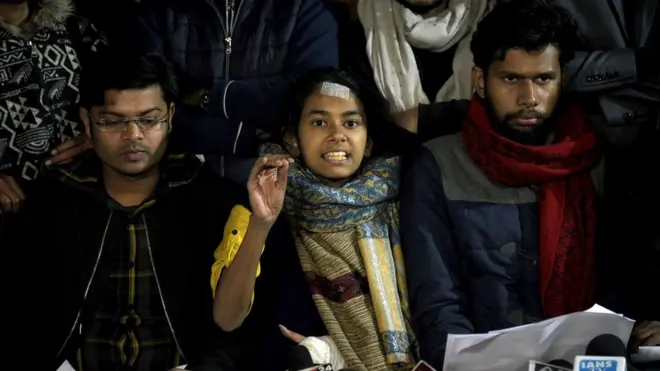 जवाहरलाल नेहरू विश्वविद्यालय की आइशी घोष एक संवाददाता सम्मेलन के दौरान, तस्वीर पिछले साल 11 जनवरी की है