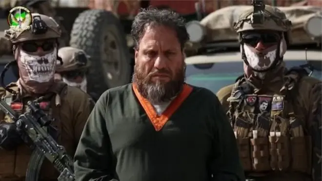 د اسلم فاروقي اصلي عبد الله اورکزی دی چې له خپلو ۱۹ ملګرو سره یو ځای نیول شوی