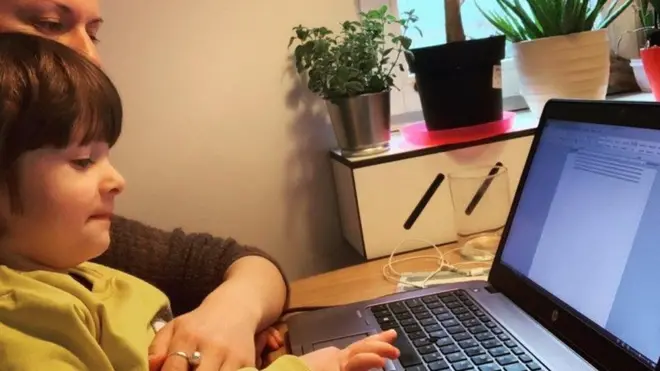 Radni dan od kuće s decom