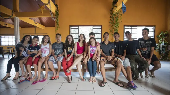 Joana e Olavo são minoria entre os pais adotivos, porque acolheram adolescentes; no Brasil, 8 em cada 10 interessados em adotar querem bebês ou crianças de no máximo 5 anos | Foto: Daniel Paranayba