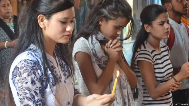 ચર્ચમાં મહિલાઓ