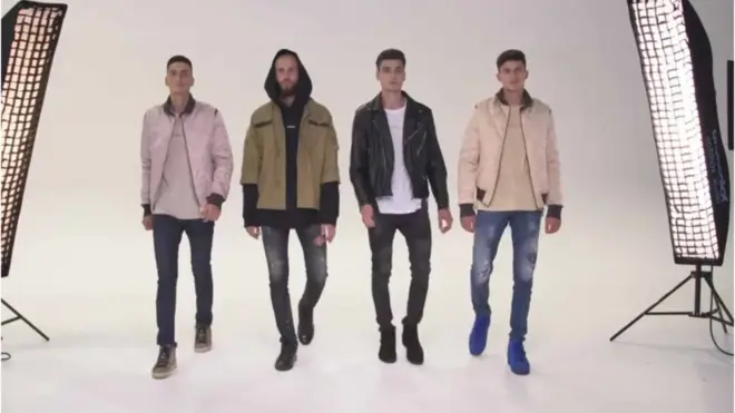 Braća modeli u studiju