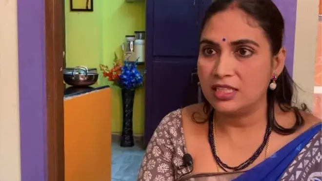 సునీత, గృహిణి