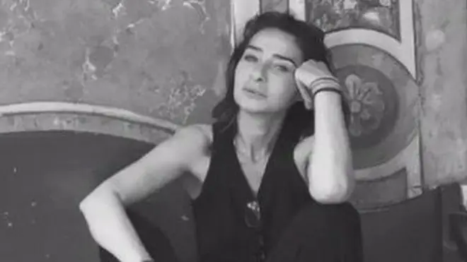 Yzabel Dzisky saat di Istanbul