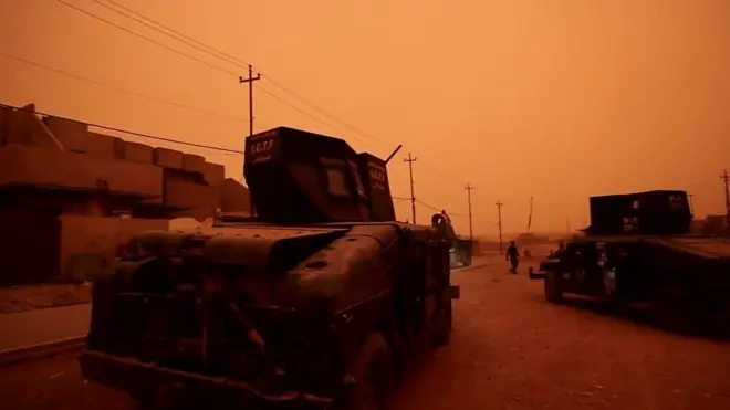 Мало кто ожидал, что иракские войска продвинутся вперед так далеко и так быстро. И вот долгожданный момент: силы коалиции входят в Мосул.