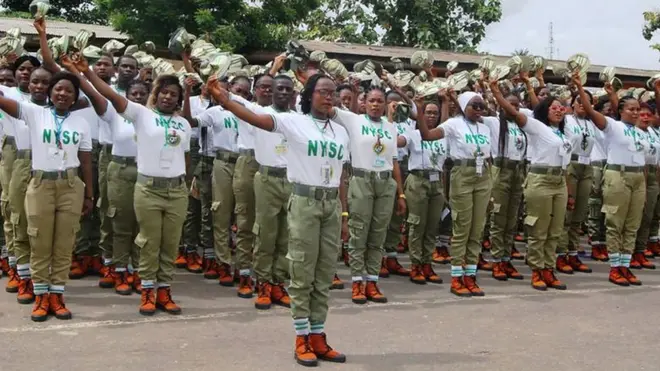 Nigeria create di NYSC programme to rebuild di kontri afta di civil war
