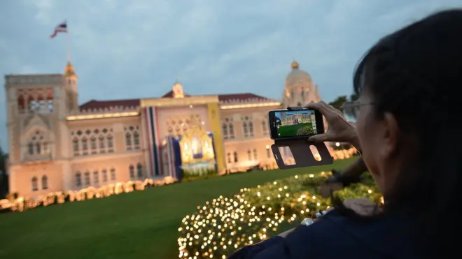 ปัจจุบันมีเรื่องร้องเรียนกรณีเงินขาดบัญชีและเจ้าหน้าที่รัฐพัวพันการทุจริตอยู่ระหว่างดำเนินการสอบสวนมากกว่า 2,000 คดี