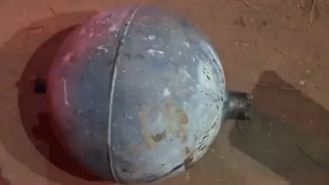 వింత గోళాలు