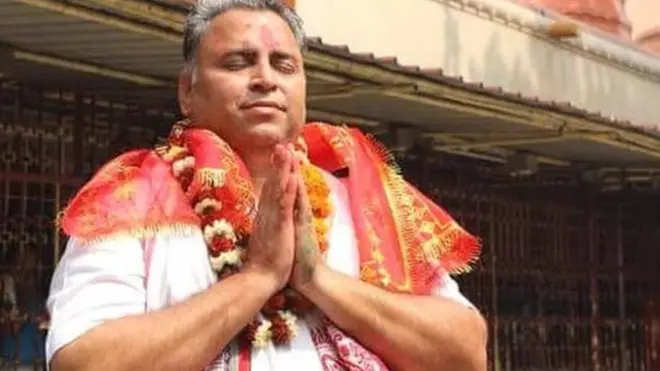 સુનિવ દેવધર