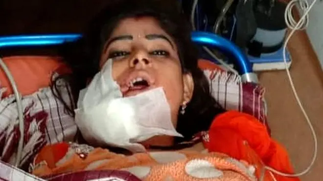 महिला डांसर