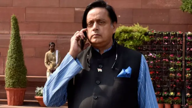 शशि थरूर