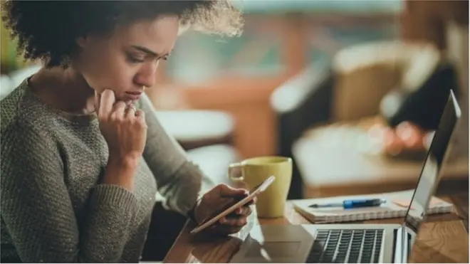 Most pipo still dey work from home sake of di corona virus wahala