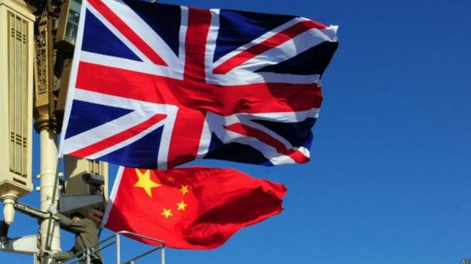 中國國家主席習近平2015年下半年對英國進行了國事訪問，兩國建立全球全面戰略伙伴關係。