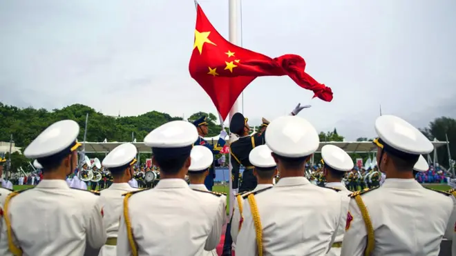 يحتفل "جيش التحرير الشعبي" الصيني الثلاثاء بالذكرى الـ 70 لتأسيسه