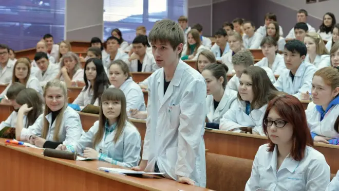 Число россиян без высшего образования будет расти, сообщила вице-премьер