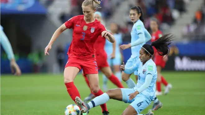 El partido entre Estados Unidos y Tailandia en el Mundial Femenino de Francia tuvo más goles que faltas.