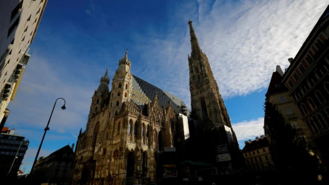 วิหารเซนต์สตีเฟน (Stephansdom)ใจกลางกรุงเวียนนาของออสเตรีย