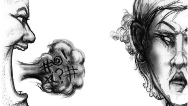 صورة لرجل يصرخ في امرأة