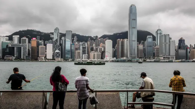 烏雲密布下的香港維多利亞港（31/5/2020）