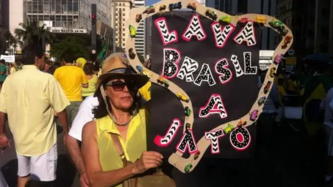 A pressão popular poderia impedir intereferências nas investigações