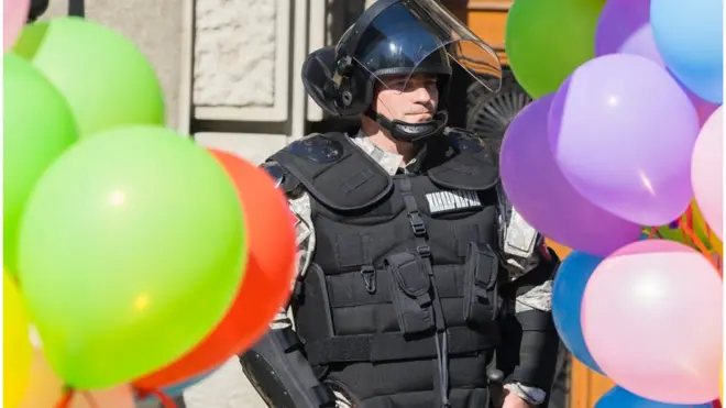 Гей парад в Сербии уже который год приходит при повышенных мерах безопасности