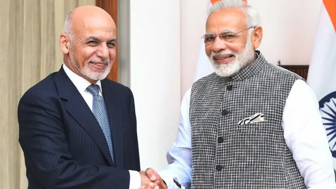 दिल्ली के हैदराबाद हाउस में अफ़ग़ान राष्ट्रपति अशरफ़ ग़नी प्रधानमंत्री नरेंद्र मोदी के साथ (फ़ाइल फ़ोटो)
