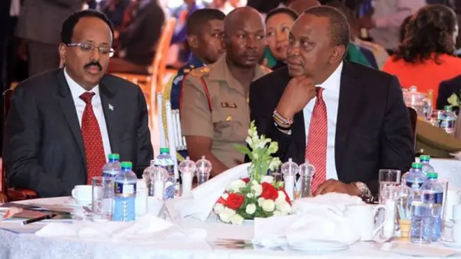 Madaxweynaha Soomaaliya Maxamed Cabdullaahi Farmaajo iyo Madaxweynaha Kenya Uhuru Kenyatta