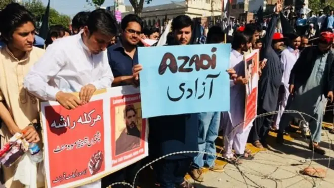 پشتون تحفظ موومنٹ کی جانب سے 12 مئی کو جلسے کی تیاری کی گئی تھی( فائل فوٹو)