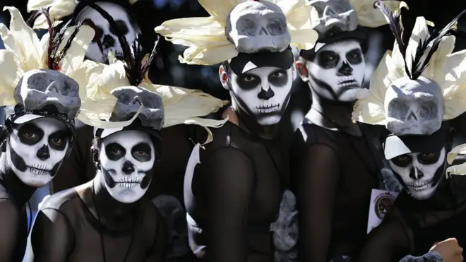 Los desfiles nunca fueron parte de la tradición del Día de los Muertos.