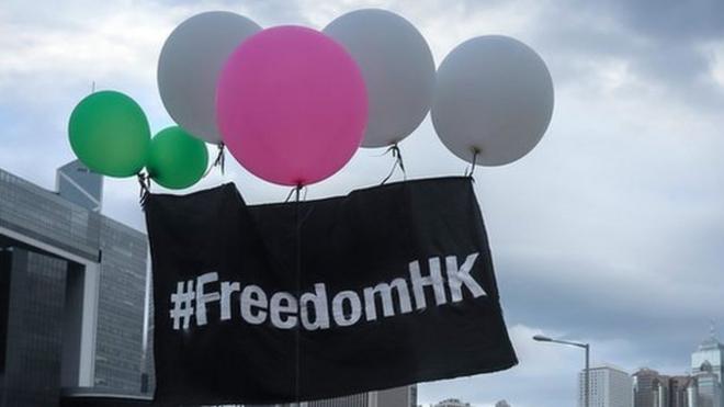 示威者號召香港自由