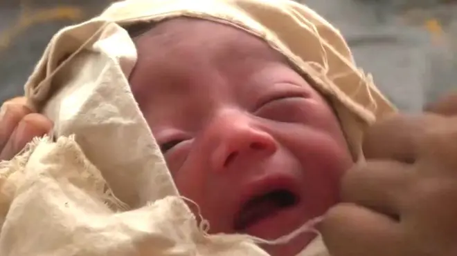 శరణార్థుల శిబిరంలో ప్రసవం పూర్తి