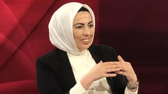 Gelecek Partisi'nin kurucularından Nihal Olçok, "Türkiye'nin yeni bir siyasi söyleme ihtiycı var. Ülke iyi gidiyor olsa da, bu daha da iyi olamayacağı anlamına gelmiyor" diyor.