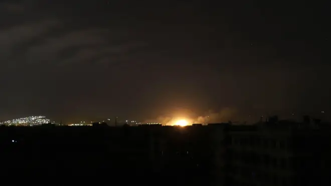 مشاهد لقصف في الغوطة