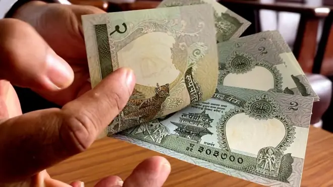 छपाइ बन्द गरिएका नोटहरू।