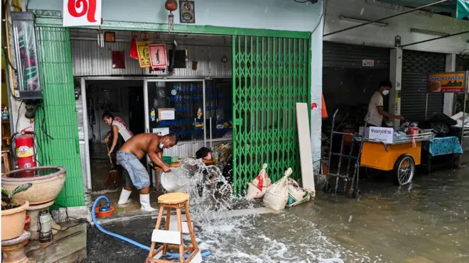 flood in Bangkok