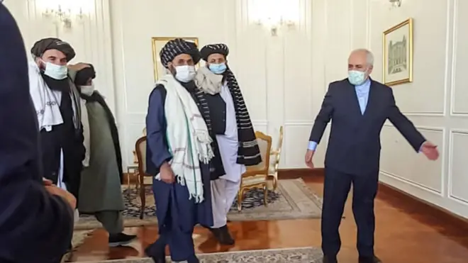 محمدجواد ظریف، وزیر خارجه ایران بهمن سال پیش در تهران میزبان ملا عبدالغنی برادر، معاون سیاسی گروه طالبان و رئیس دفتر این گروه در قطر بود