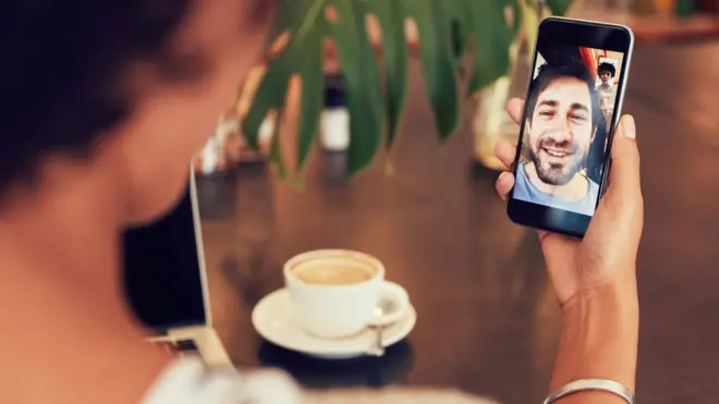 Duo solo estará disponible en celulares (y, a diferencia de Skype, no será posible utilizarlo en tabletas o computadoras).